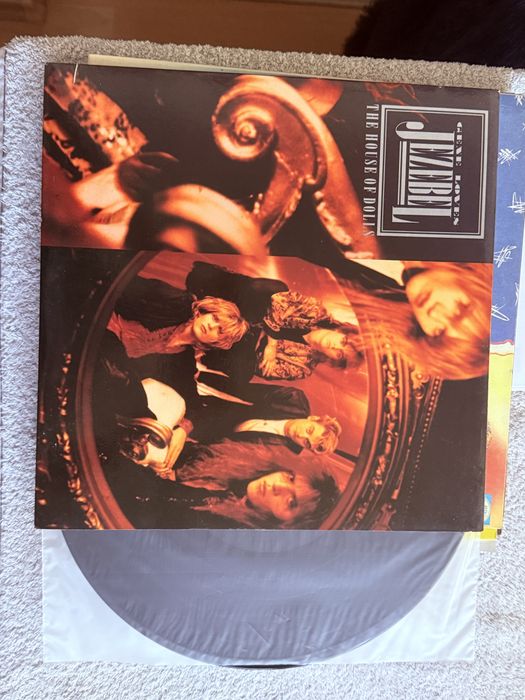 Vinil pentru pick-up/patefon modern