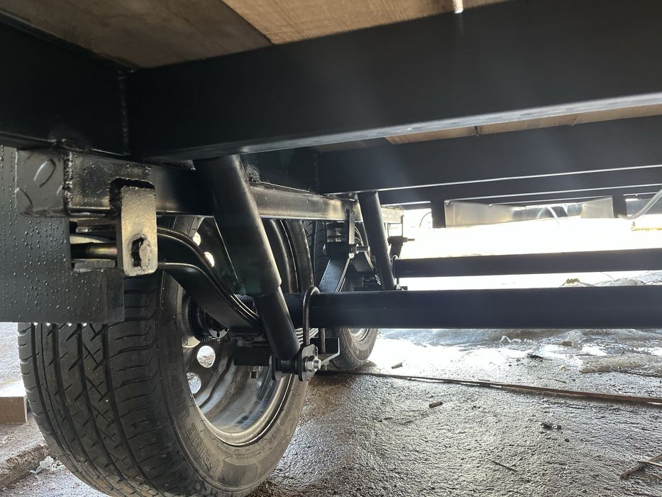 Продам прицеп/коневоз/скотовоз