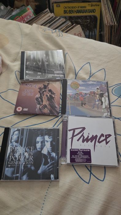 Над 140 оригинални музикални CD албума | Rock, Blues, Jazz, Pop | The Cure, Rolling Stones, Prince, Jeff Beck и др