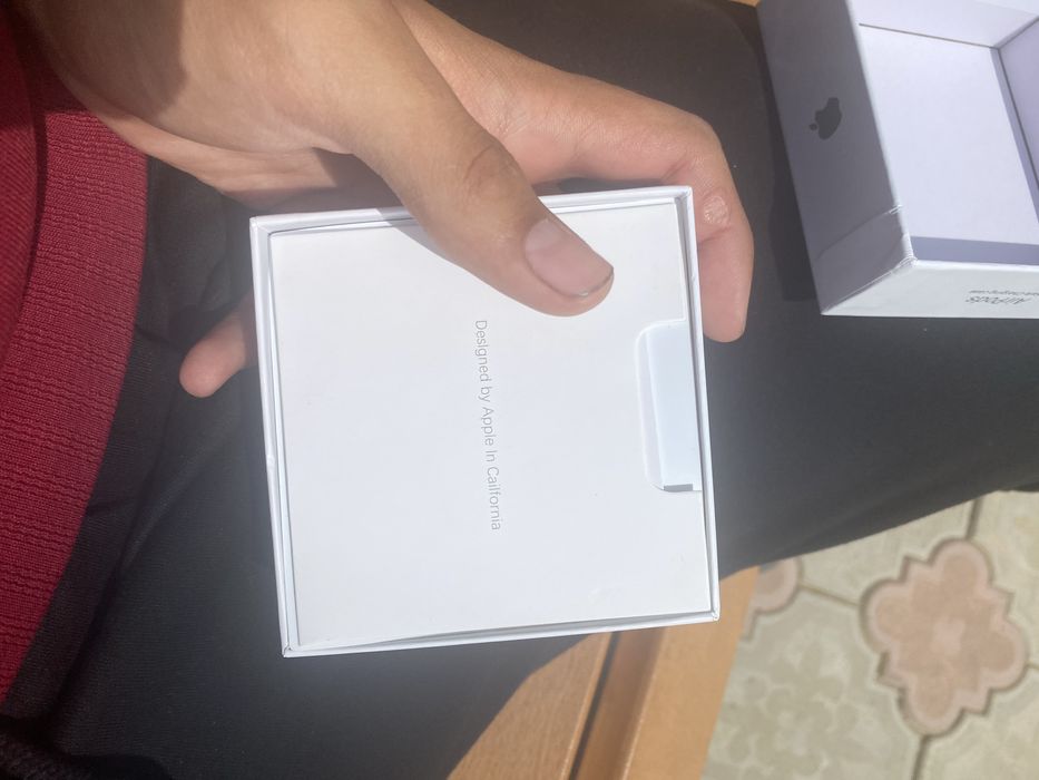 Продам airpods 2 за 12000