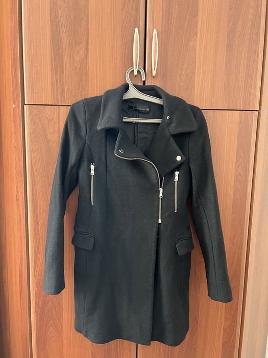 Продаются пальто