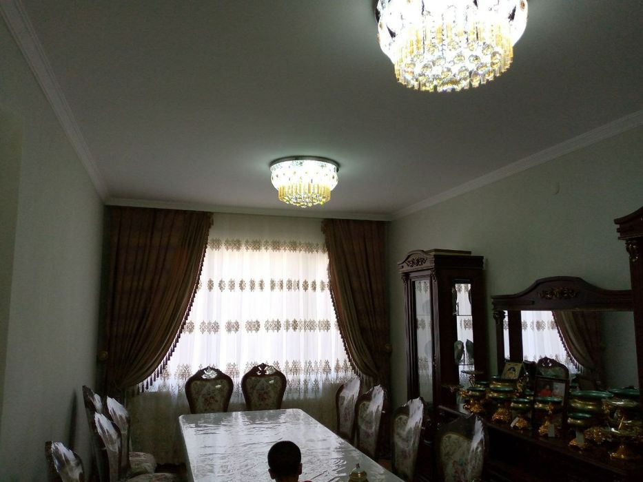 Uy sotiladi oq tepa Soxil boyi