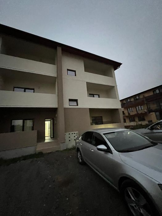Apartament de închiriat