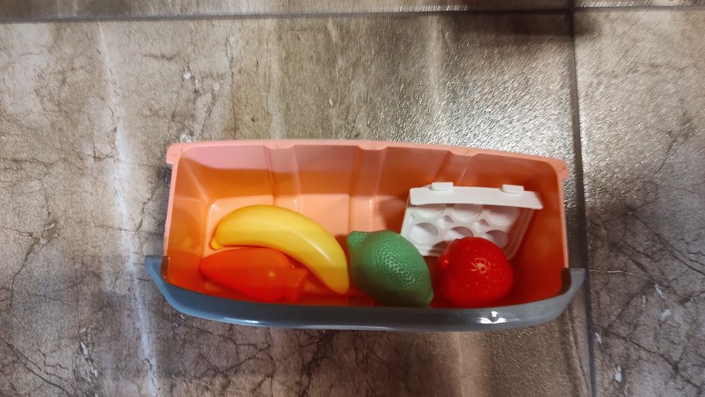 Детски хладилник.