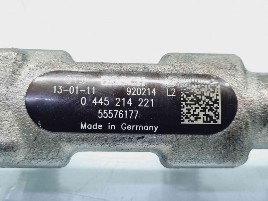 Rampa injectoare Opel Astra J Coupe GTC [Fabr 2009-2015] 55576177 | 04