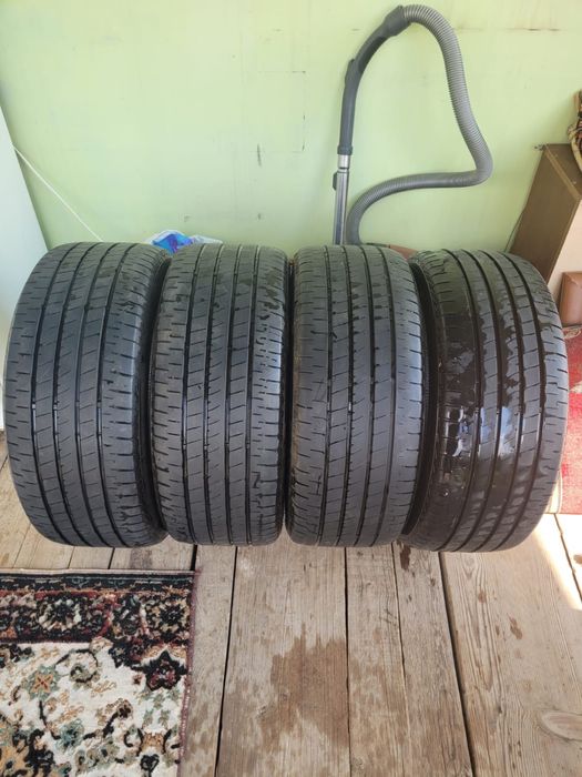 Продам шины-лето bridgeestone-turanza