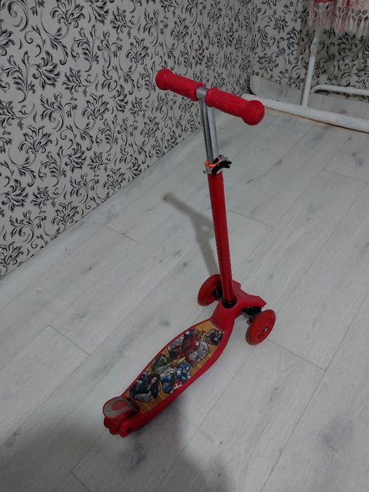 Самокат детский продам