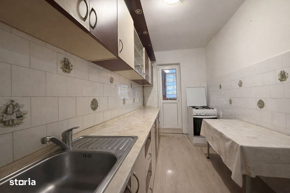 Apartament Decomandat - 2 Camere | Balcon - Manastur | Mehedinti — fotografia 1