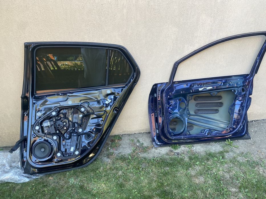 Usi vw golf 8 dreaptafata spate