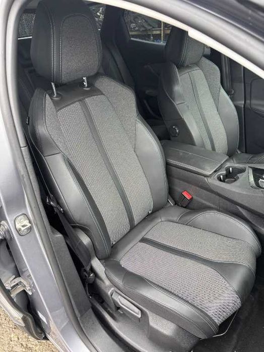 Interior Piele / Textil Peugeot 3008 Facelift 2020 - 2022 Scaune și Banchetă