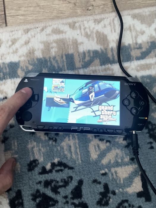 PSP Приставка Продам
