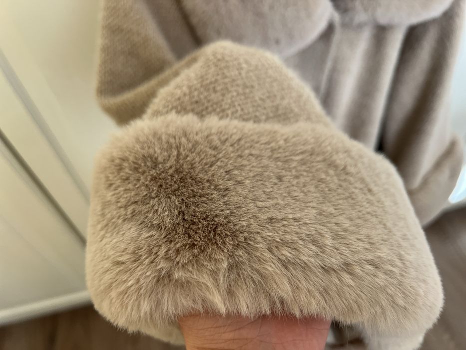 Палто в бежаво- Размер Onsize