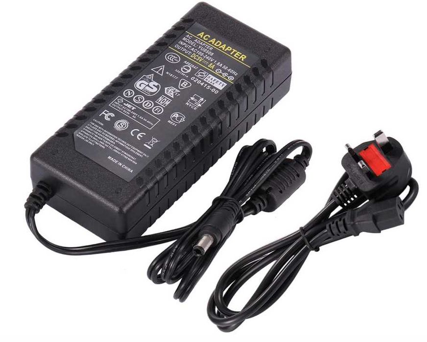 Convertor de alimentare COLM AC 100-240V DC 5V 8A, mufă 5.5mm x 2.5mm