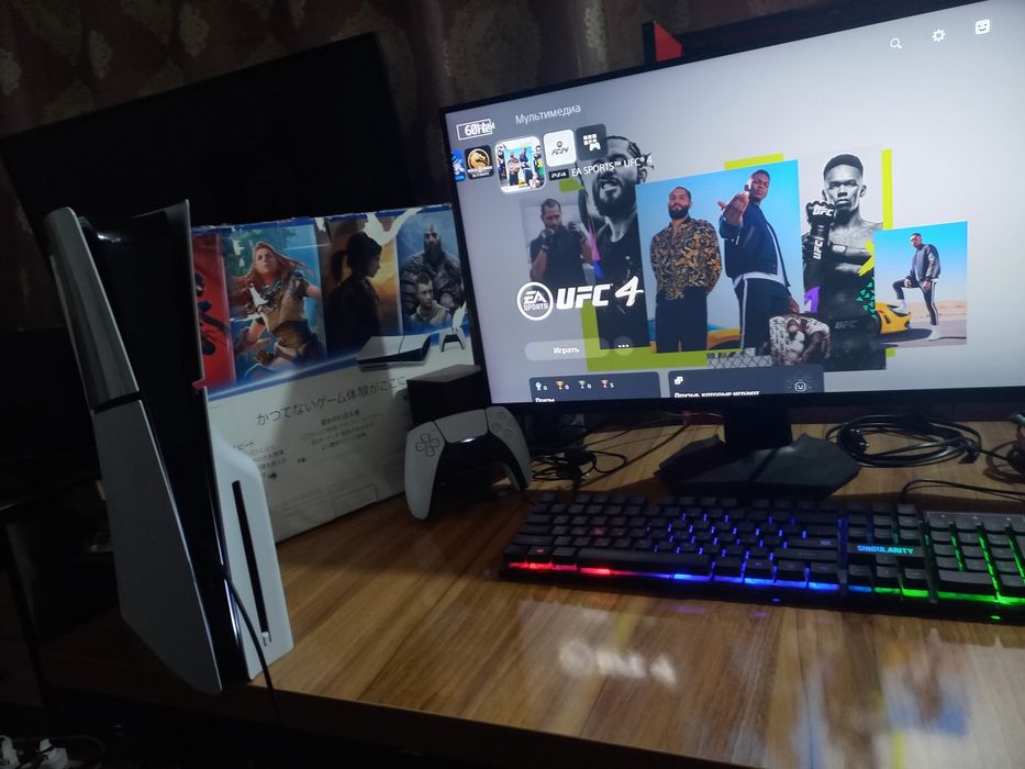 PS5 slim diskovod ideal tiniq Vzlom Golden Hen bo'ladi 1TB hotirasi.