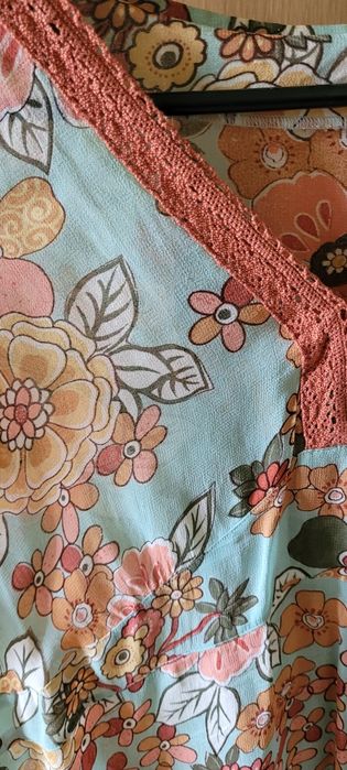 Bluza subtire inflorata S-M