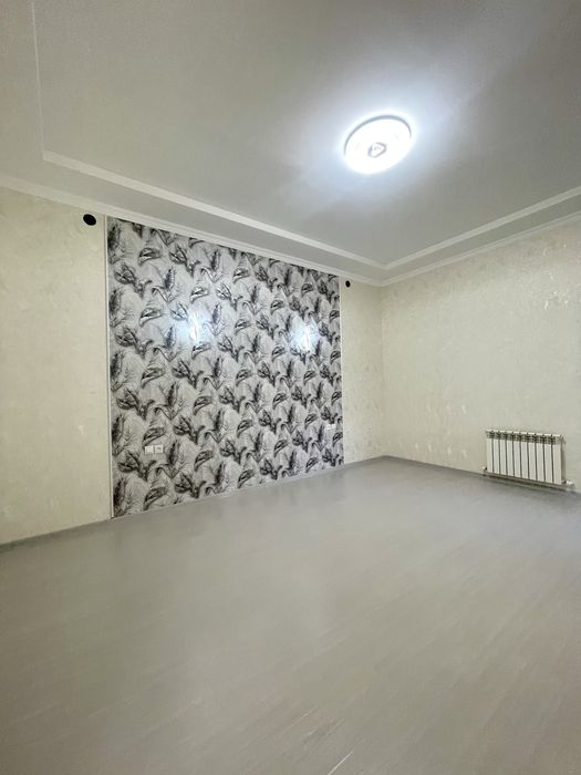 Yengi qurilgan xovli sotiladi Pobeda maxallasi da 3,4 sotix 6 ta xona