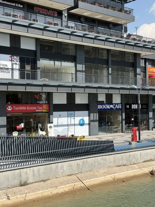 Аренда  помещения  103 м/кв, ТЦ «Сеул мун», у входа.