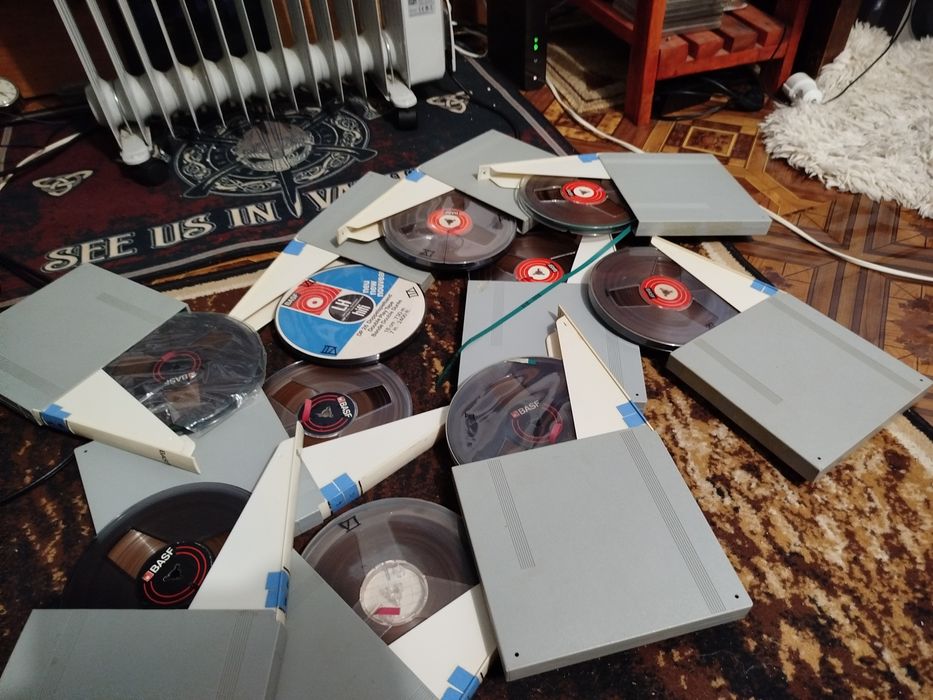 Benzi magnetofon Basf