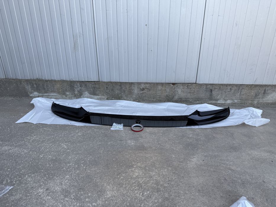 Преден лип спойлер BMW F10/F11