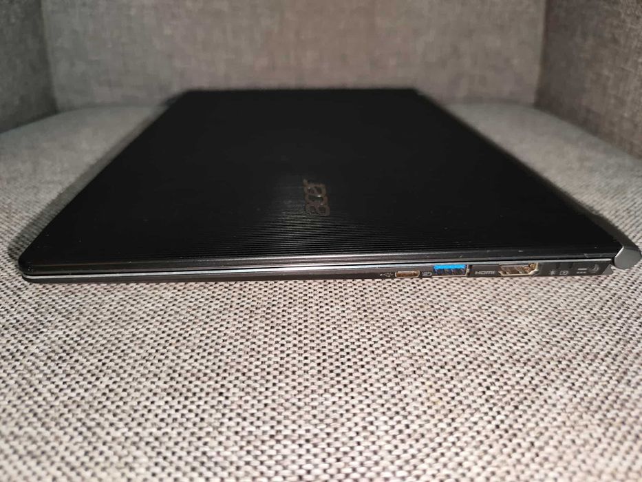 Laptop Acer Swift 5, I5 gen7, 8Gb Ram, ssd240Gb, Garantie! Schimburi.