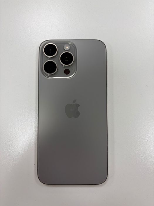 Iphone 15 pro max 256GB esim