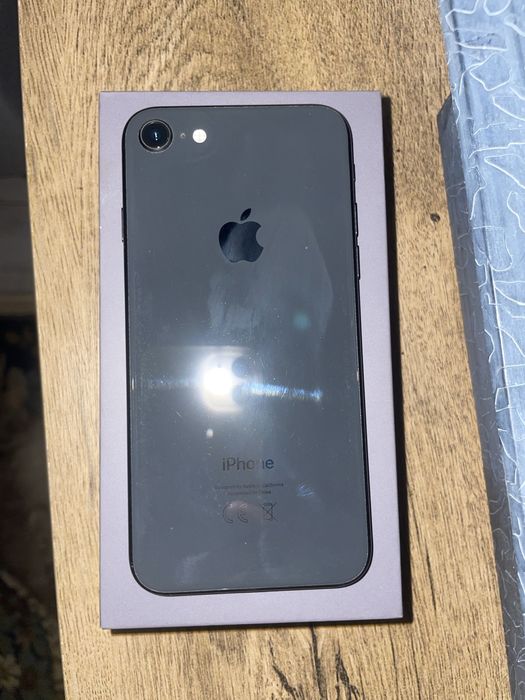 I phone 8 64 gb