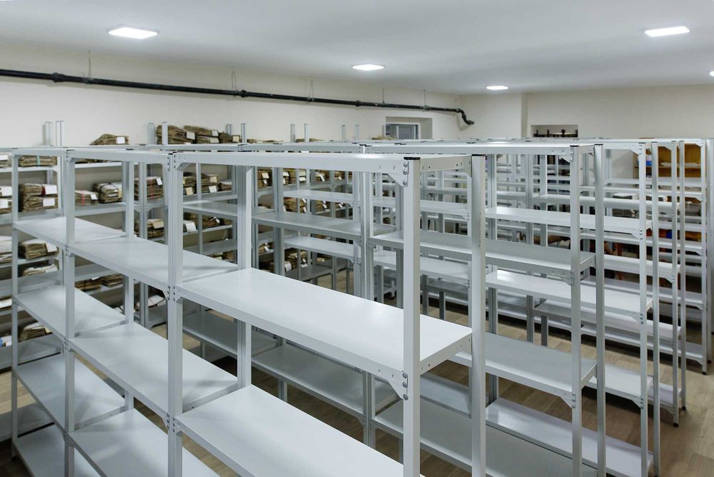 Polkaly stellaj, arxiv tokchasi Акция, метал архивный стеллаж