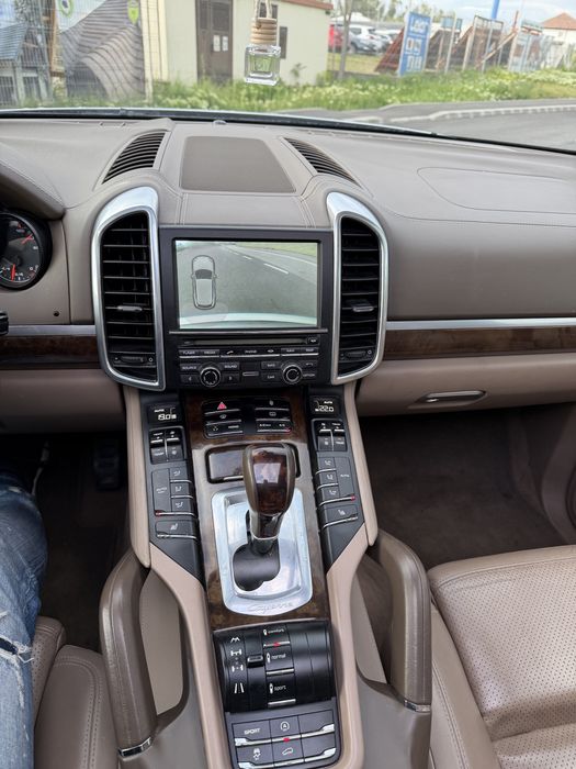 Porsche Cayenne 3.0D-Panoramic-Interior deosebit-Recent adus din Germania