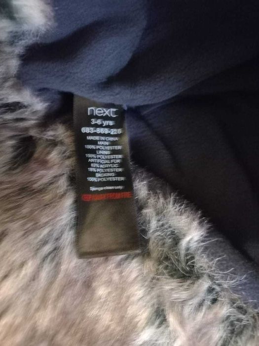 Новая  шапка для мальчика Next