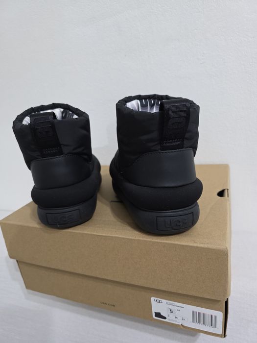 Ugg noi și originale, potrivite pt nr. 35