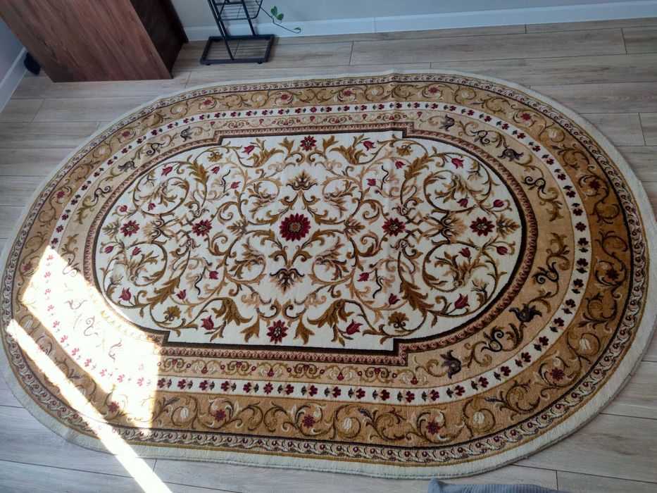 Ковер натуральный шерстяной овальный