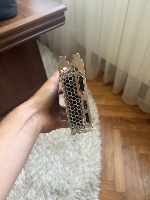 Placă video GTX 1050 Ti 4GB Palit Dual Fan