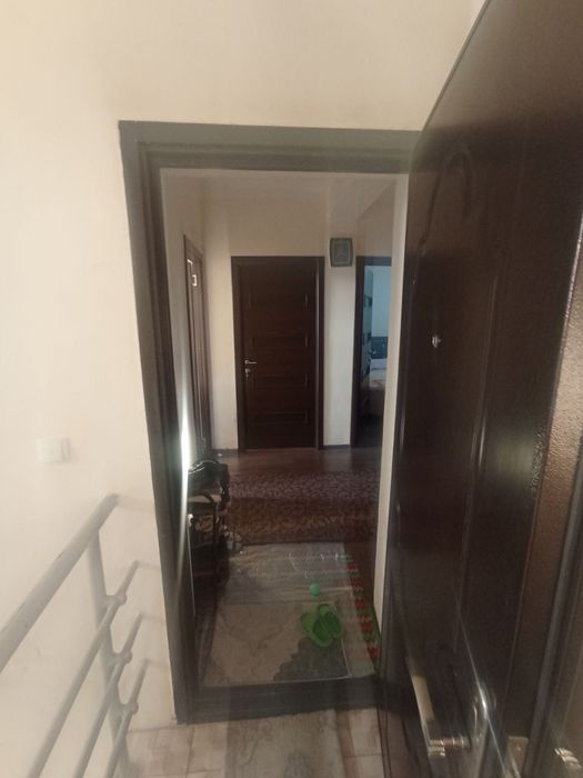 Квартира сотилади 3 хоналик