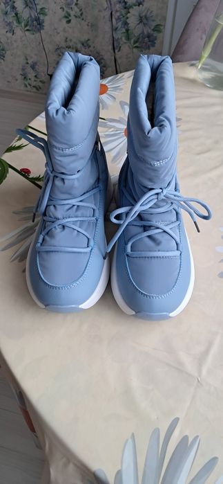 Дамски ботуши апрески светло сини номер 38