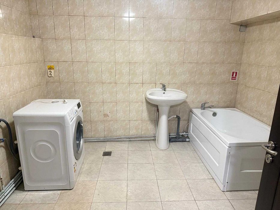 Casă D+P - 195 mp, ideală și pentru birouri/cabinete etc, Târgoviște