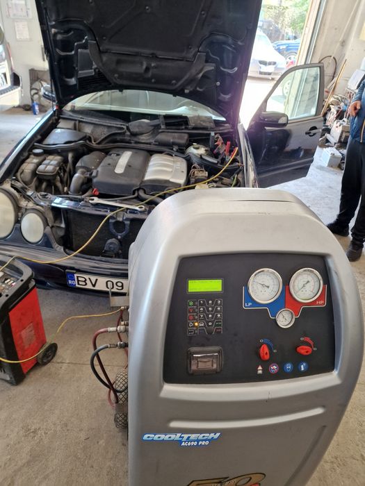 Incarcare freon auto R134a