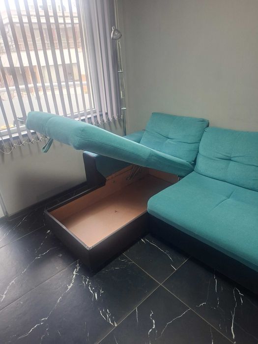 Разтегетелен диван