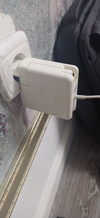 Macbook air 11 late 2010