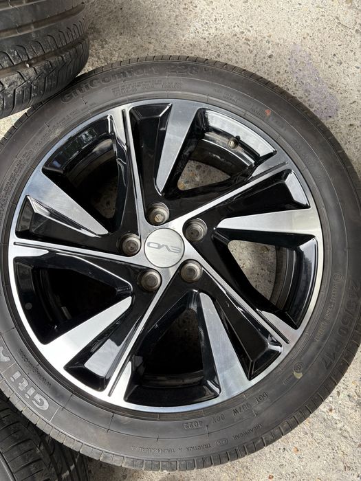 Джанти с гуми за EVO 5 17”