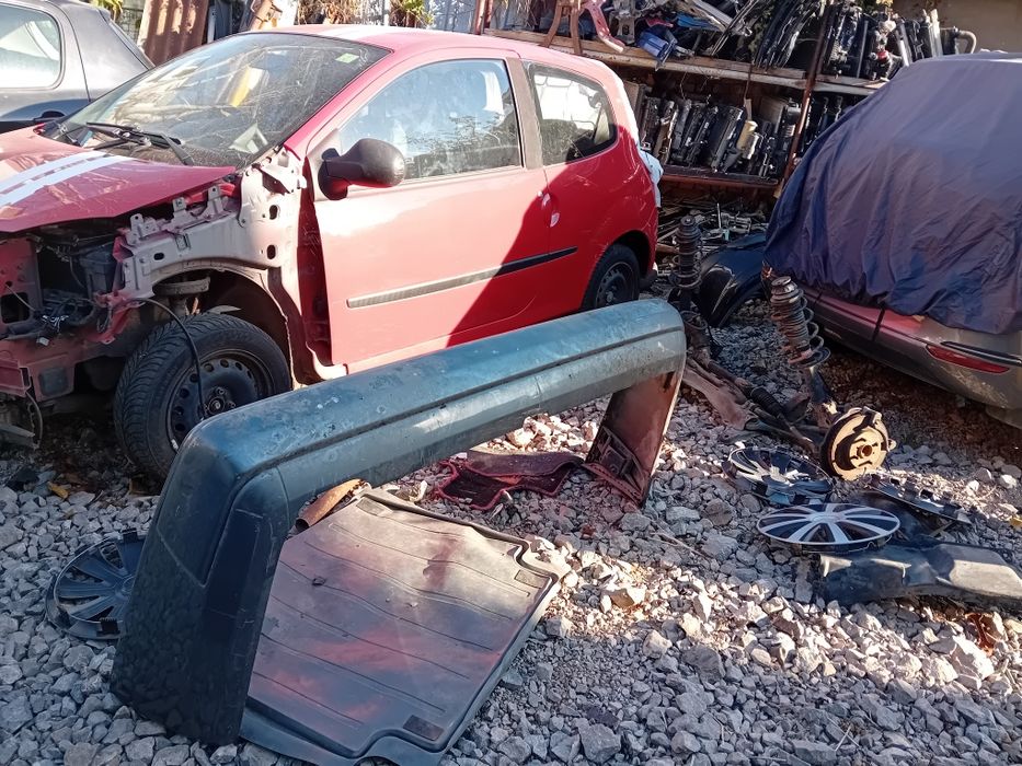 Задна броня 124ка купе