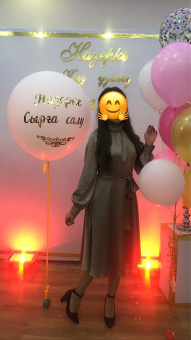 ‪ Вечерние платья.