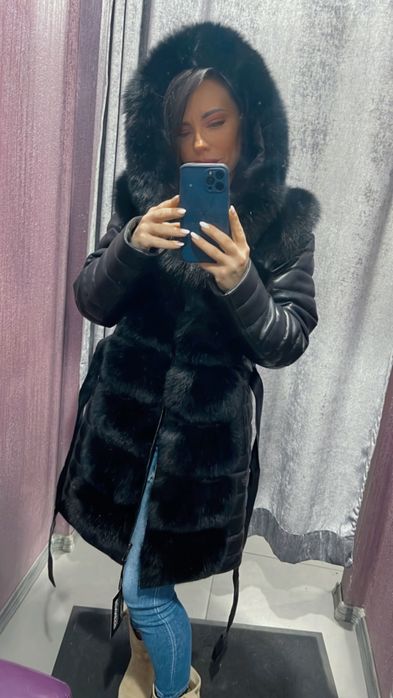 Haina din blana naturala