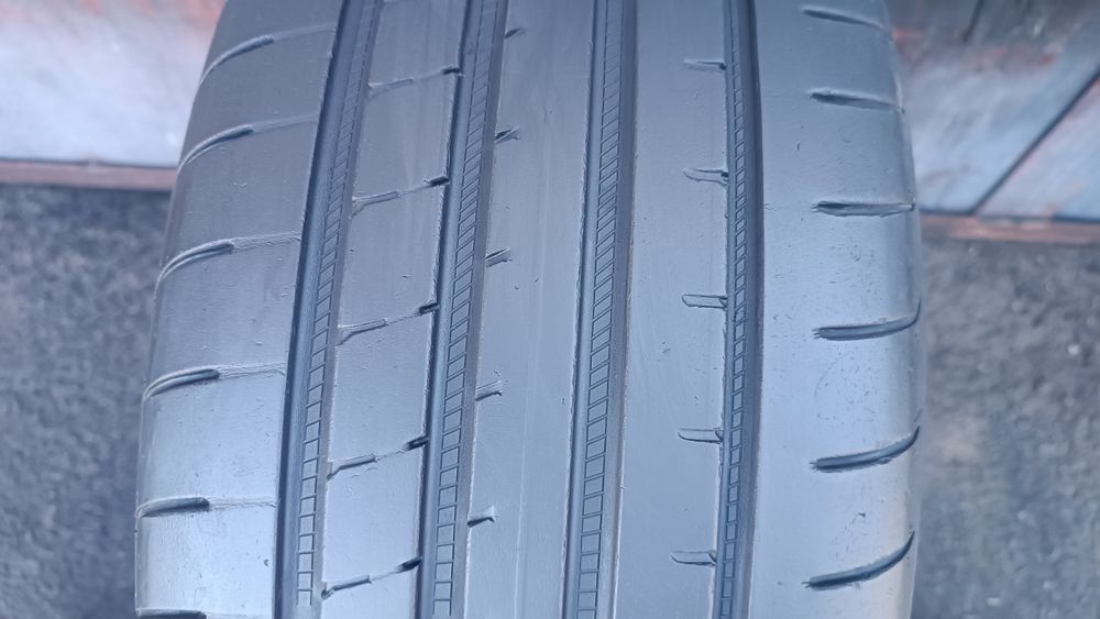 225/45/17 Goodyear Дот 1622