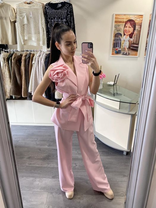 Красив и нежен сет универсален размер