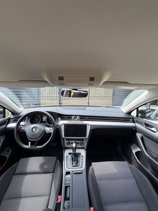 VOLKSWAGEN Passat 2018 — imagine 5