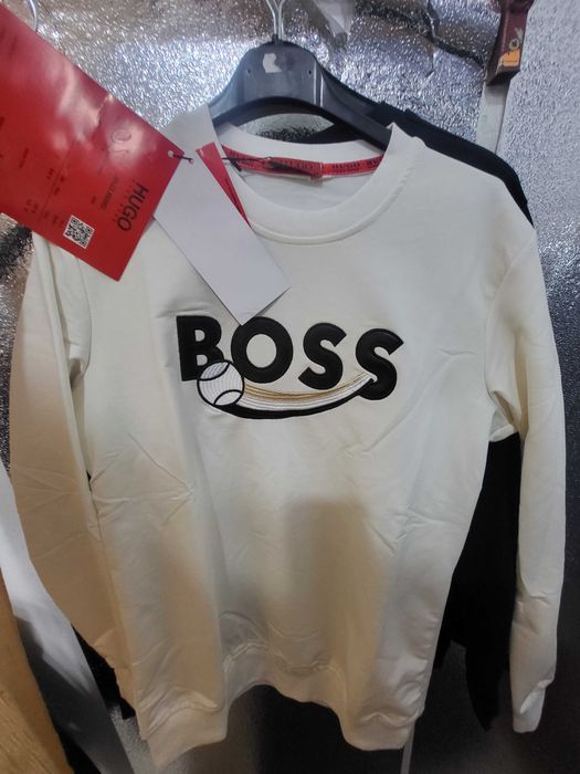 Tricouri bărbătești de firmă