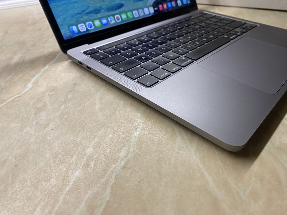 Macbook Pro 13 16Ram 512SSD