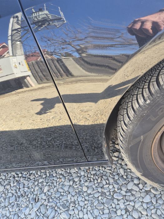 Aripa dreapta fata culoare negru LC9X  VW GOLF 6 HATCHBACK fabr 2009 -