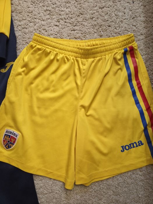 Lot echipament fotbal copii 12 ani,Romania