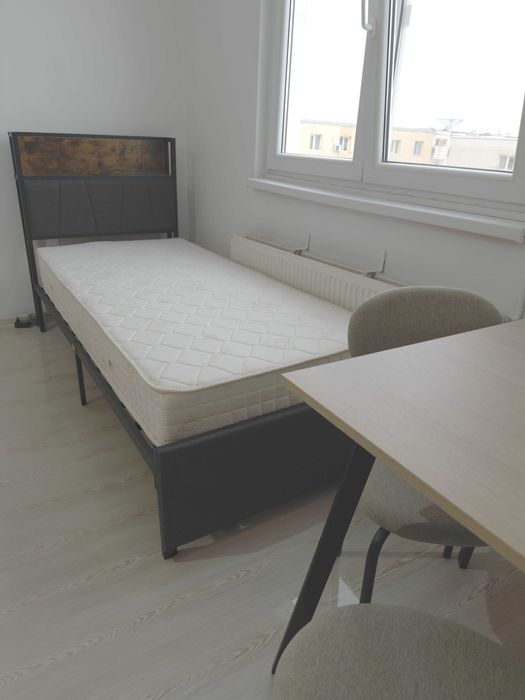 Inchiriez garsoniera zona Expo Transilvania